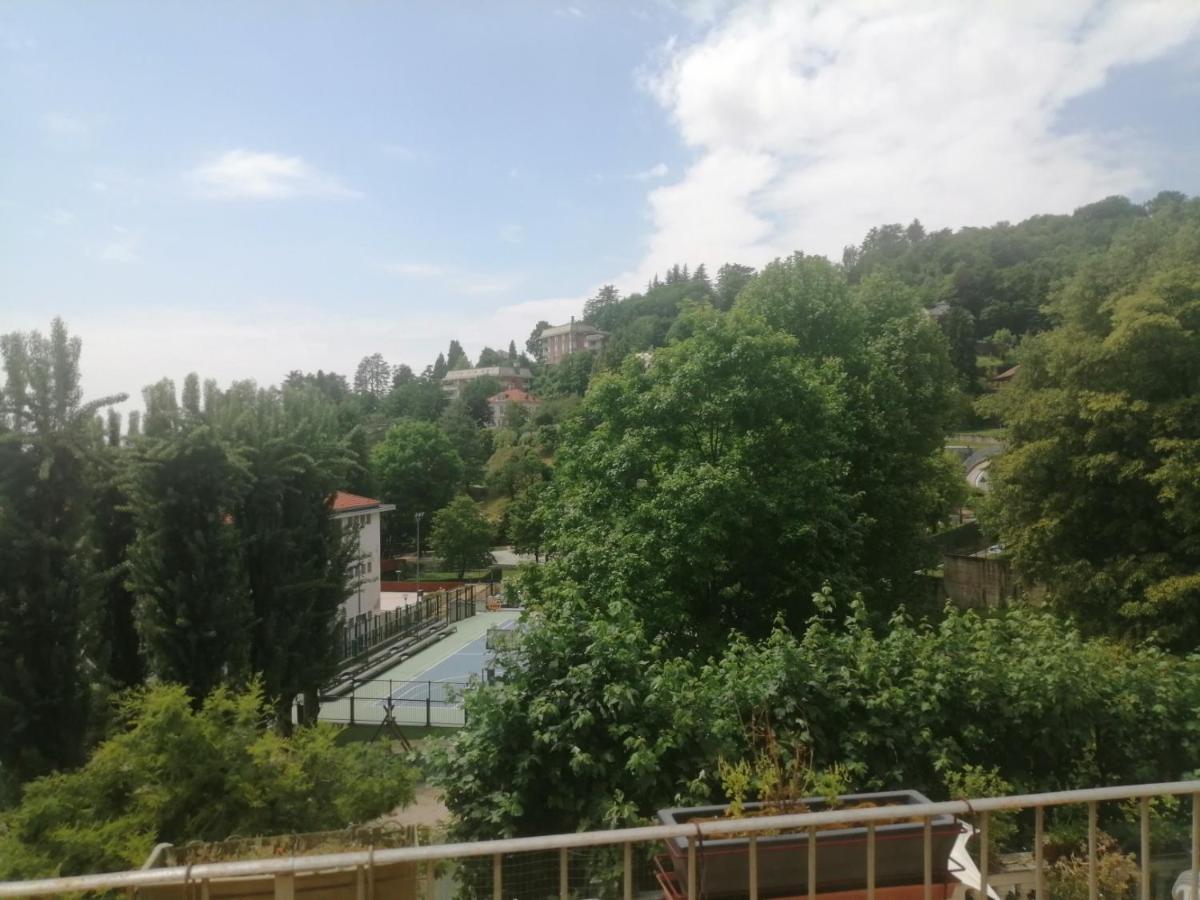 Hotel Pino Torinese エクステリア 写真