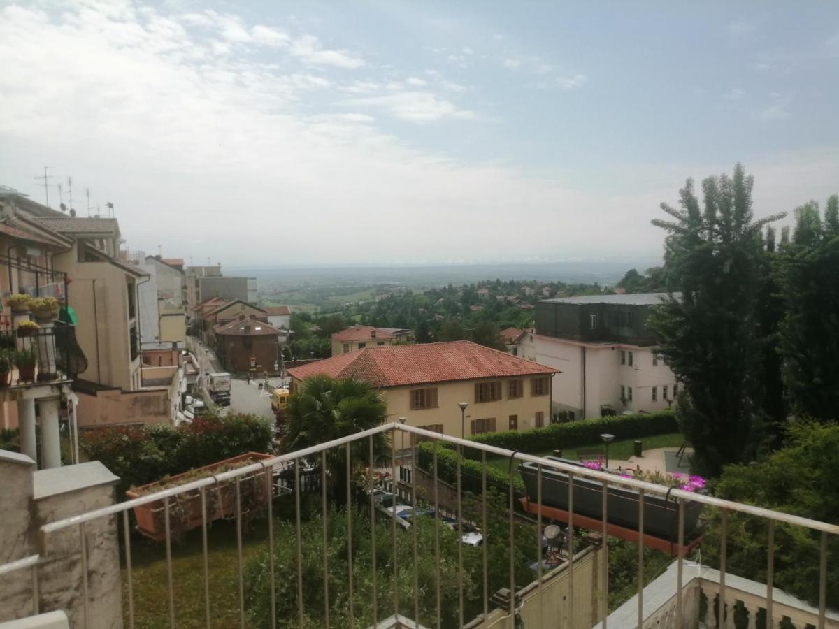 Hotel Pino Torinese エクステリア 写真