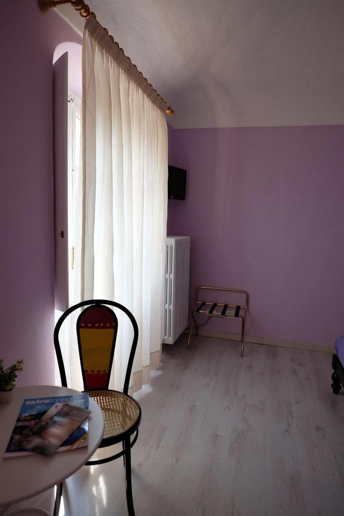 Hotel Pino Torinese エクステリア 写真